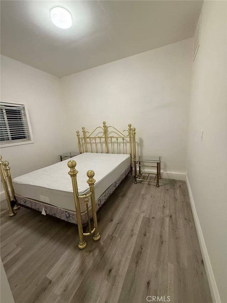 219 W Elm Street, Ontario, CA 91762 219 W Elm Street, Ontario, CA 91762