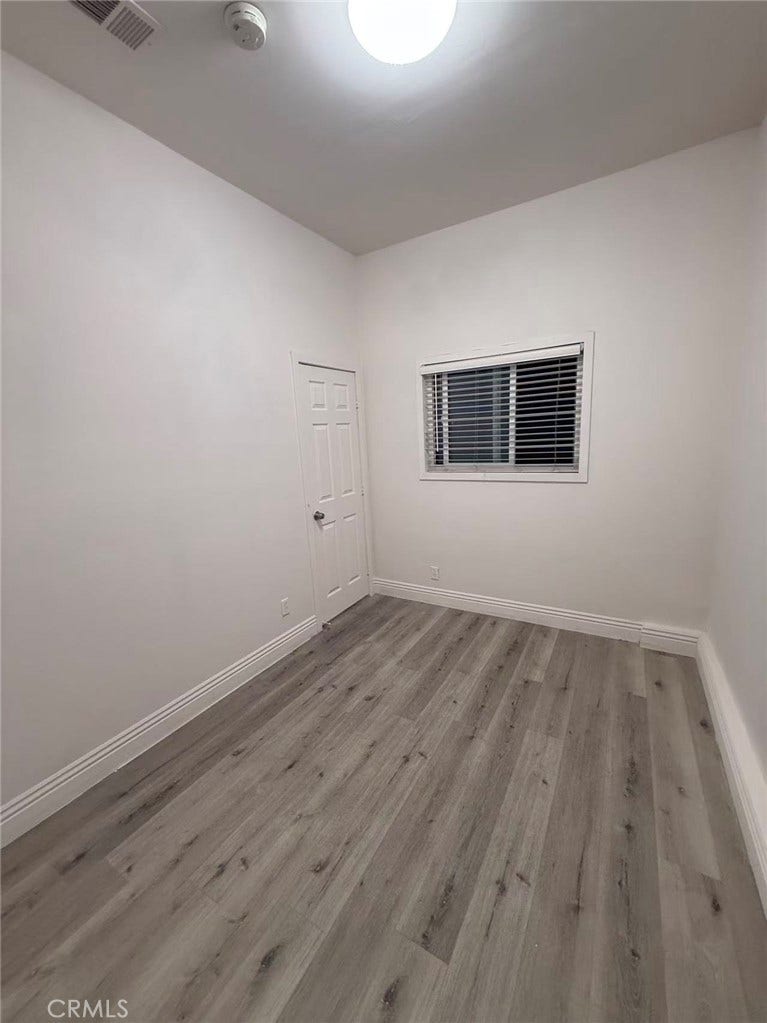 219 W Elm Street, Ontario, CA 91762 219 W Elm Street, Ontario, CA 91762