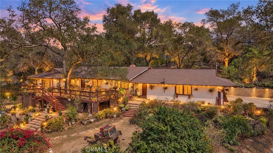 Property photo for 514 S Live Oak Park, Fallbrook, CA
