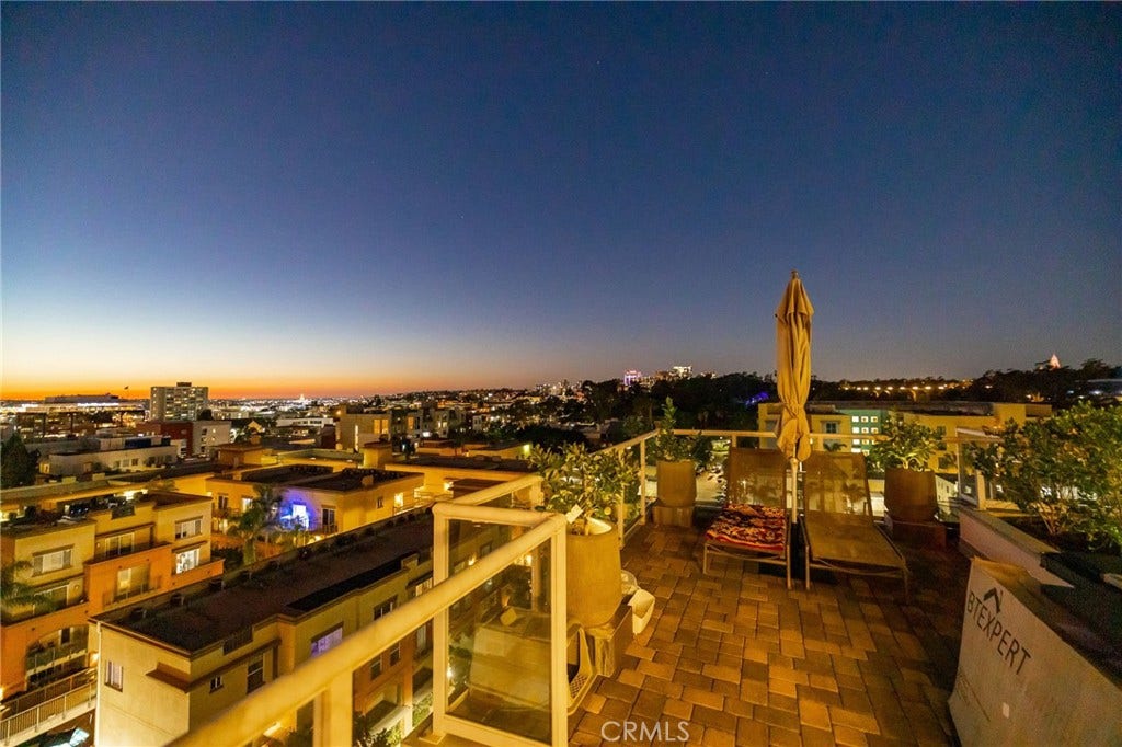 850 Beech, #1205, San Diego, CA 92101 850 Beech, #1205, San Diego, CA 92101