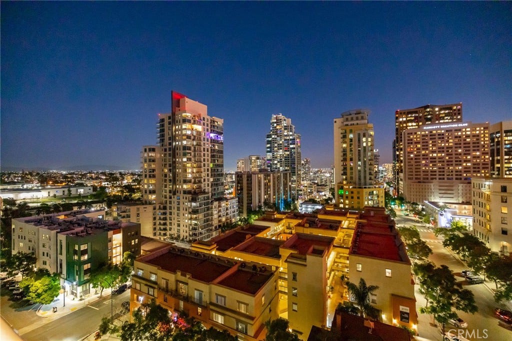 850 Beech, #1205, San Diego, CA 92101 850 Beech, #1205, San Diego, CA 92101