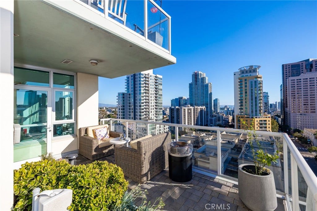 850 Beech, #1205, San Diego, CA 92101 850 Beech, #1205, San Diego, CA 92101