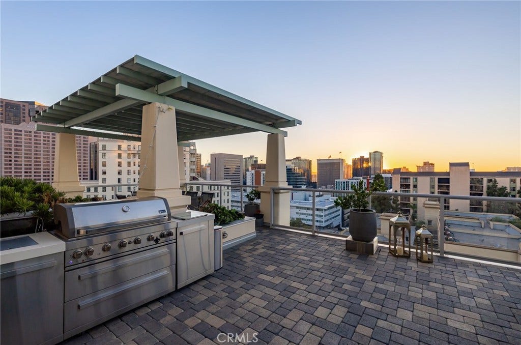 850 Beech, #1205, San Diego, CA 92101 850 Beech, #1205, San Diego, CA 92101
