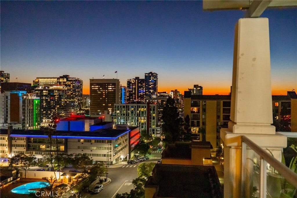 850 Beech, #1205, San Diego, CA 92101 850 Beech, #1205, San Diego, CA 92101