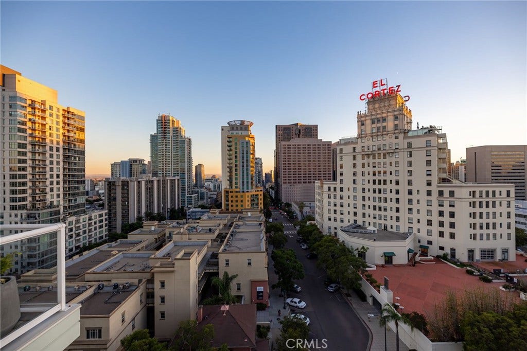 850 Beech, #1205, San Diego, CA 92101 850 Beech, #1205, San Diego, CA 92101