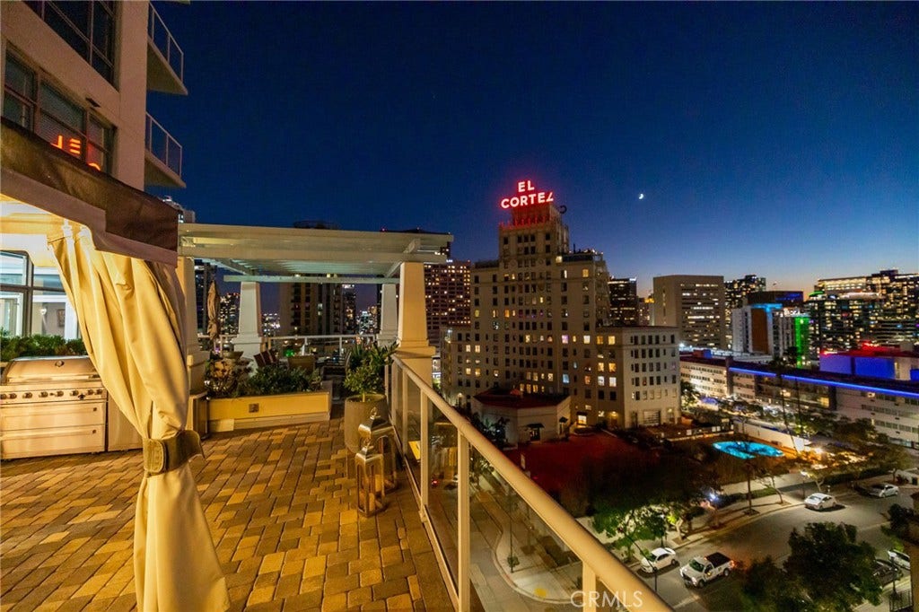 850 Beech, #1205, San Diego, CA 92101 850 Beech, #1205, San Diego, CA 92101