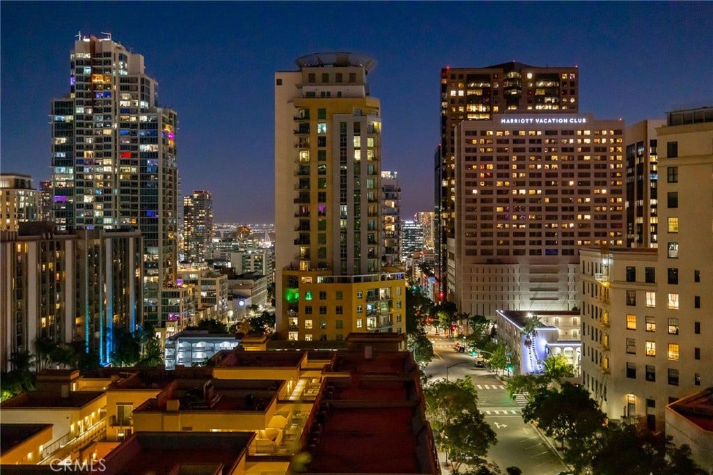 850 Beech, #1205, San Diego, CA 92101 850 Beech, #1205, San Diego, CA 92101