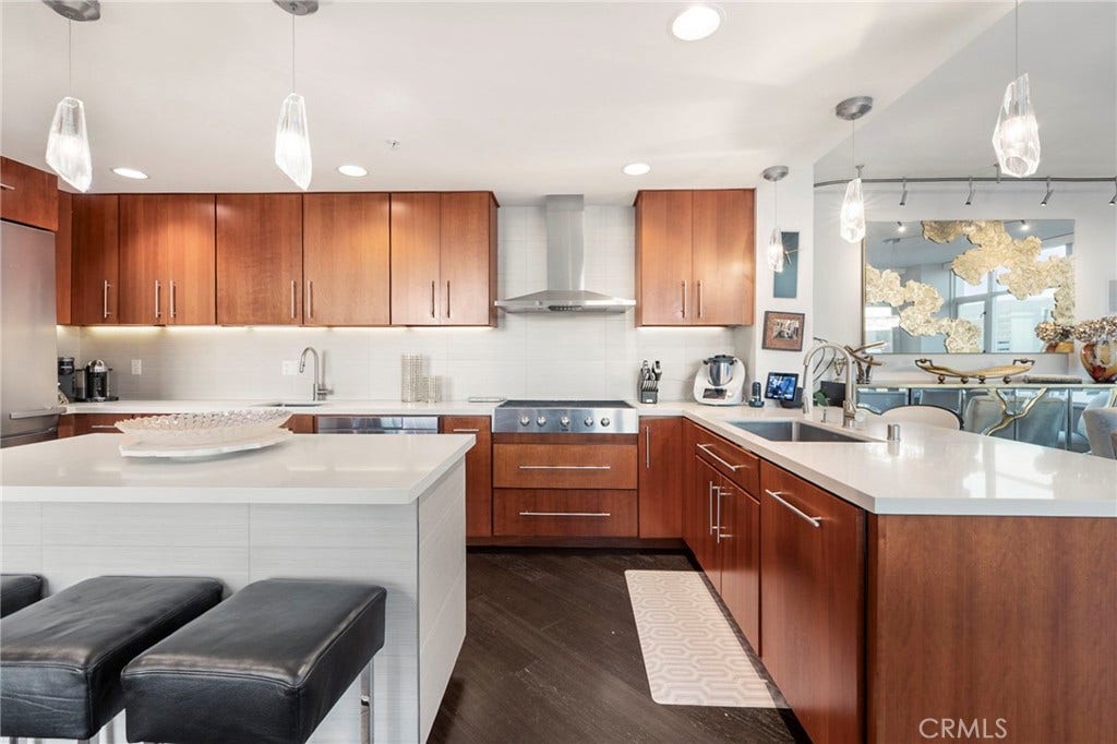 850 Beech, #1205, San Diego, CA 92101 850 Beech, #1205, San Diego, CA 92101