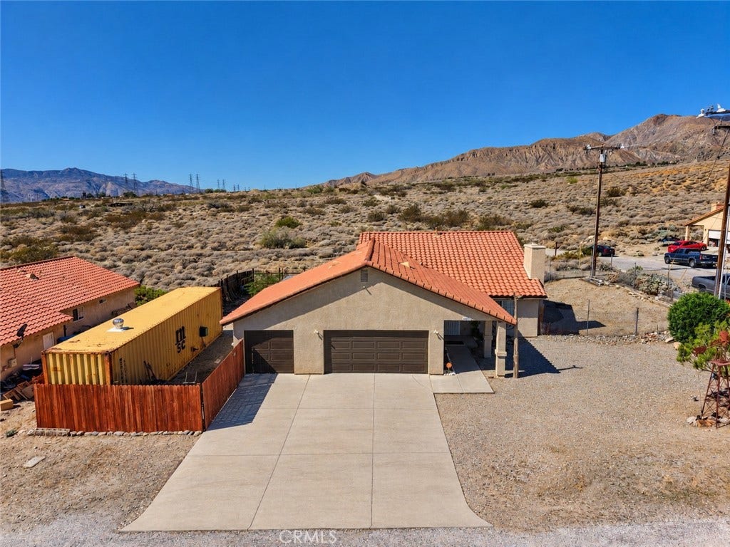 12755 Hyacinth, Whitewater, CA 92282 Welcome home! Plenty of parking space here.