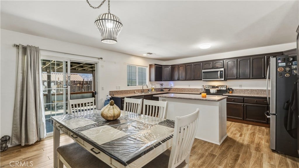 12755 Hyacinth, Whitewater, CA 92282 Dining room opens to the kitchen- nice space to host!