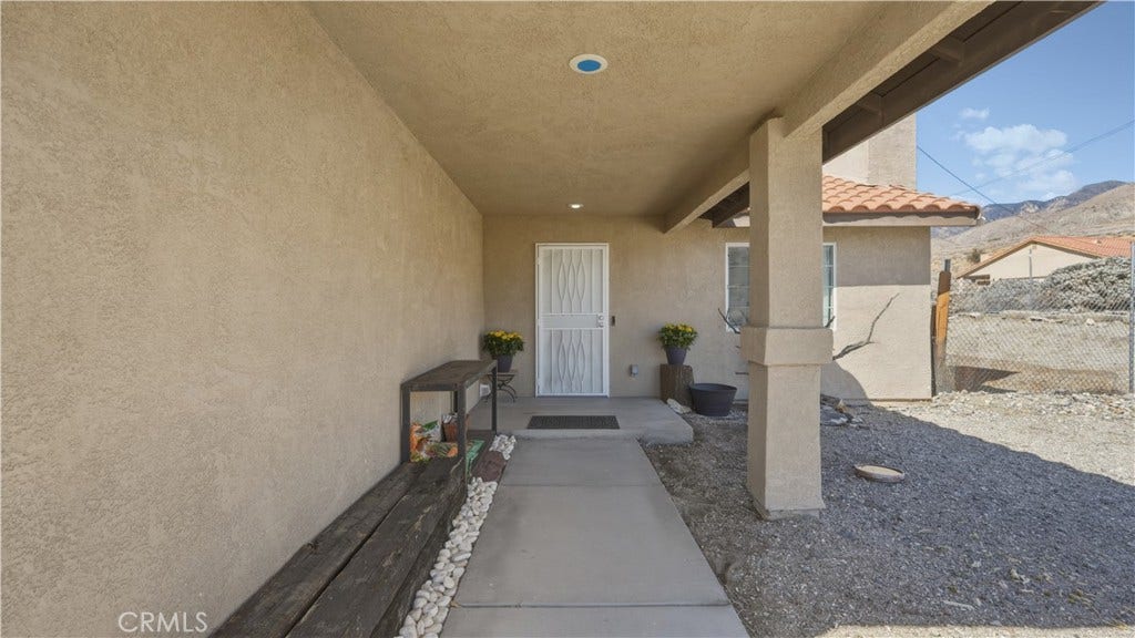 12755 Hyacinth, Whitewater, CA 92282 Welcoming entry