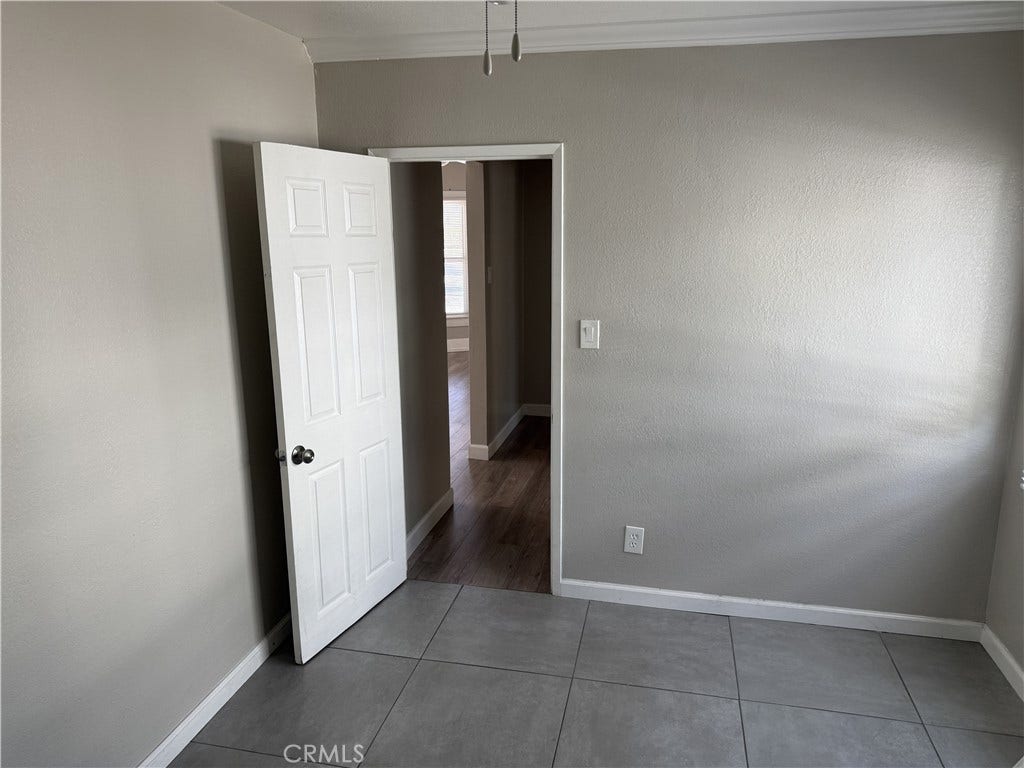442 E Arrow, Upland, CA 91786 442 E Arrow, Upland, CA 91786