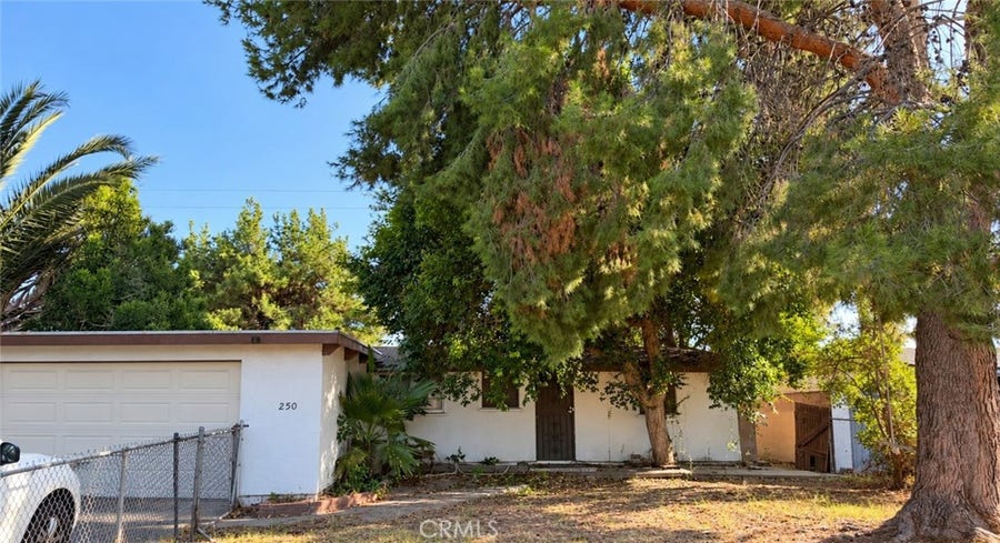Property photo for 250 W Bygrove, Covina, CA