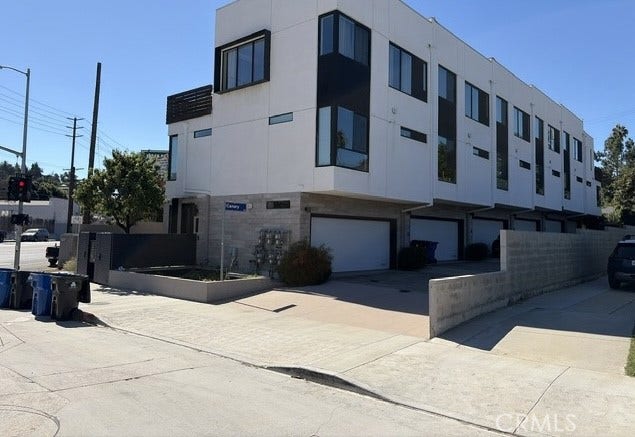 Property photo for 3288 N Canary Way, Los Angeles, CA