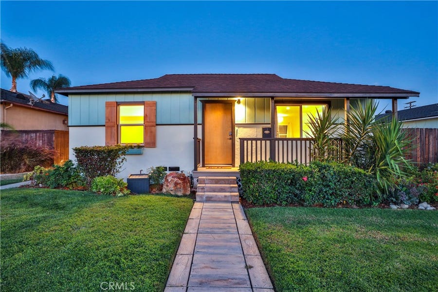 Property photo for 664 N 8th Avenue, Upland, CA