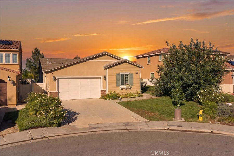 Property photo for 1629 Velum Court, Beaumont, CA
