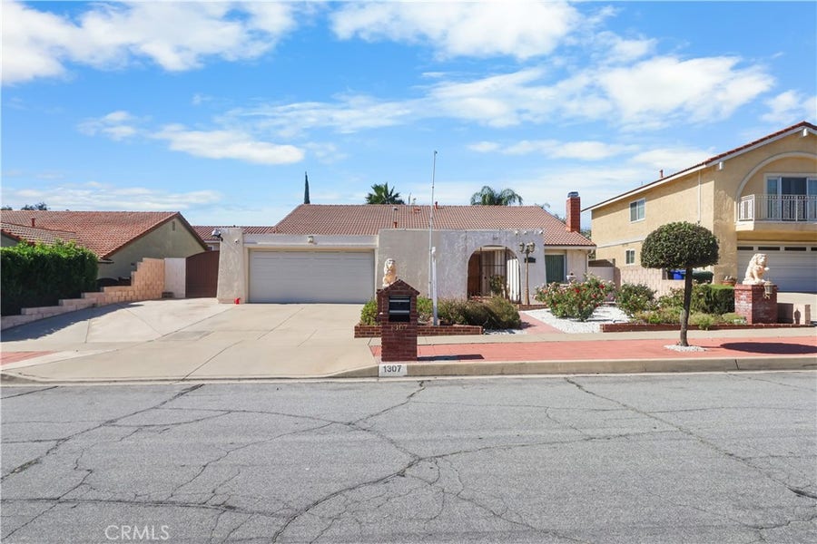 Property photo for 1307 Maywood, Upland, CA