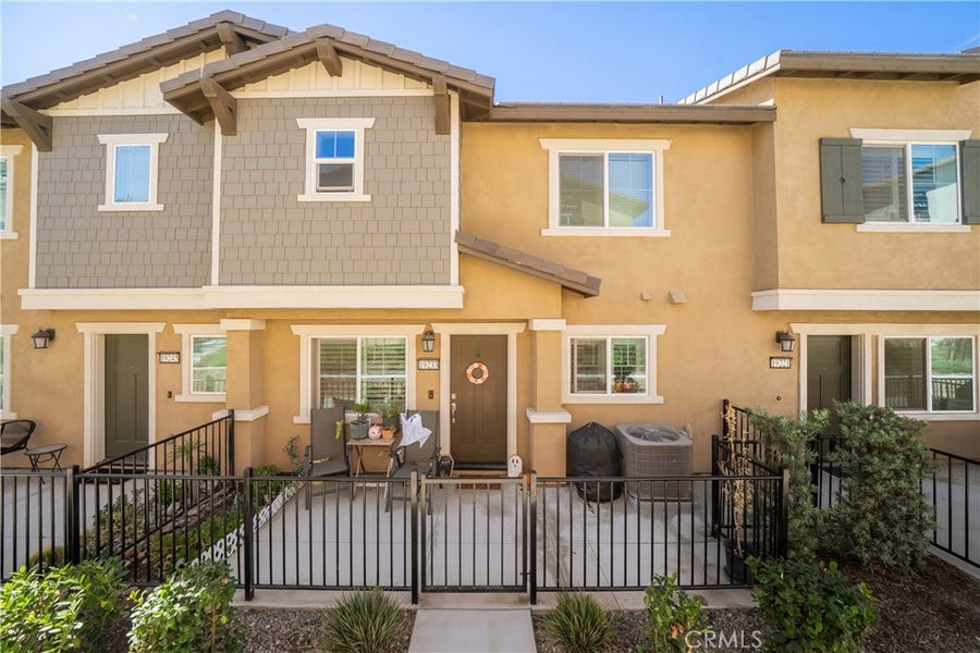 Property photo for 19233 Sequoia Grove, Riverside, CA