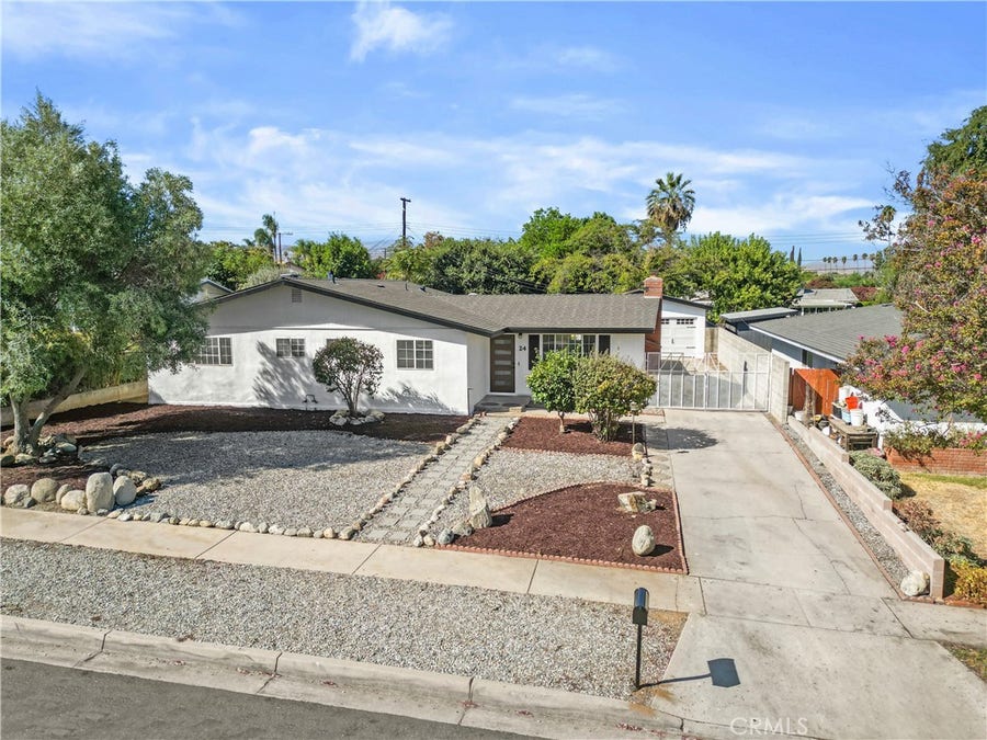 Property photo for 24 S Ash St, Redlands, CA