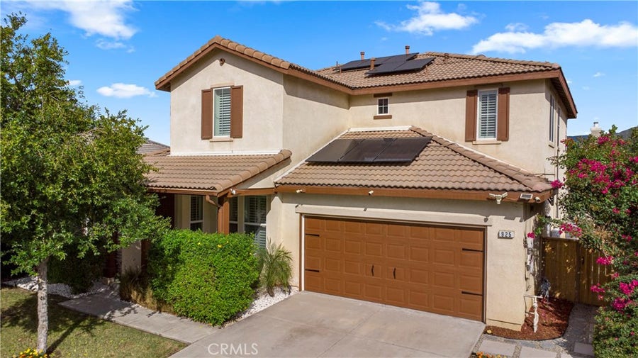Property photo for 925 E Pennsylvania Avenue, Redlands, CA