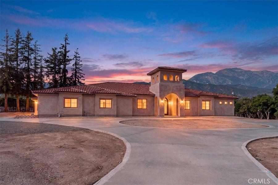 Property photo for 255 W 21st Street, Upland, CA