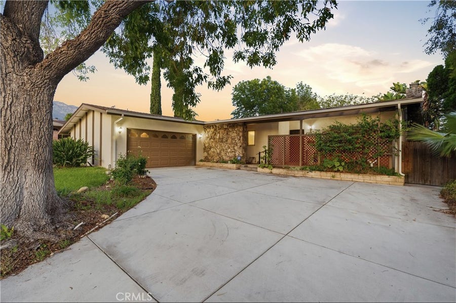 Property photo for 1386 N Tulare Way, Upland, CA