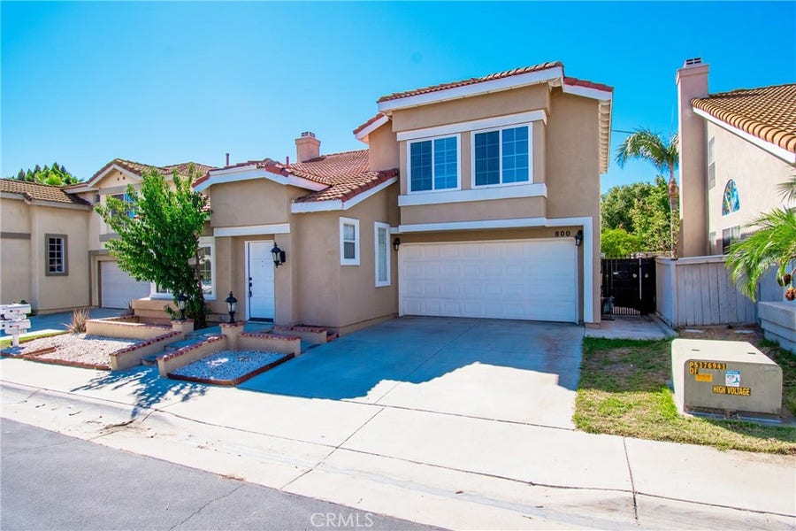 Property photo for 800 Vista Real, Corona, CA