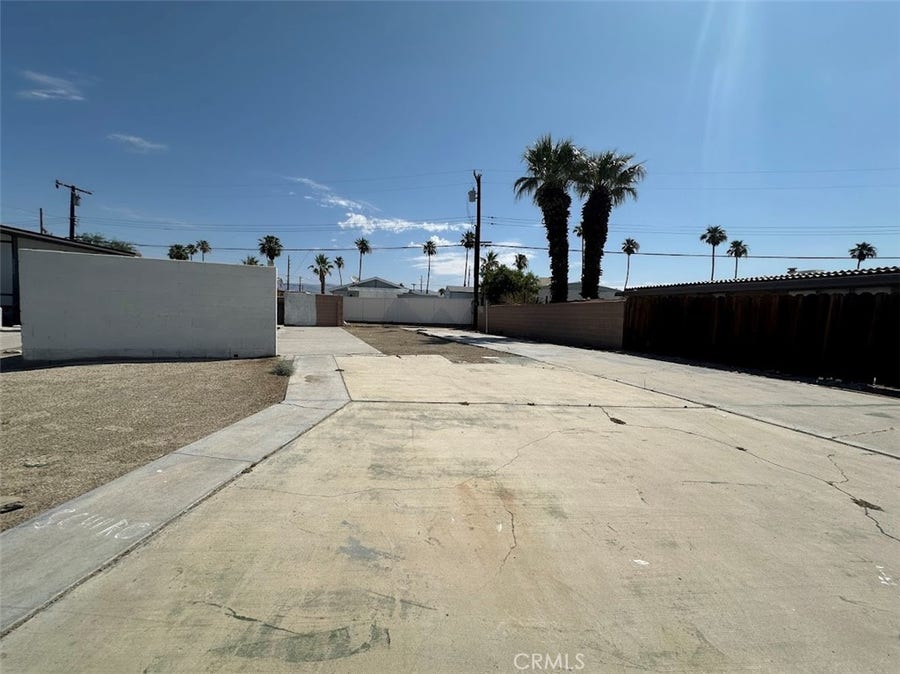 Property photo for 32060 Oakland, Thousand Palms, CA