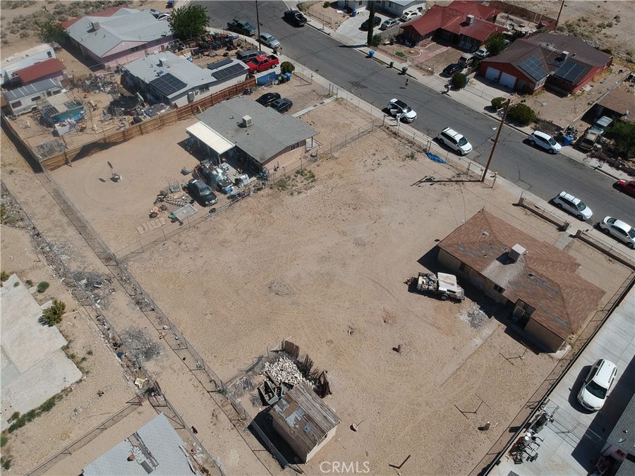 Property photo for 1348 Mesa Drive, Barstow, CA