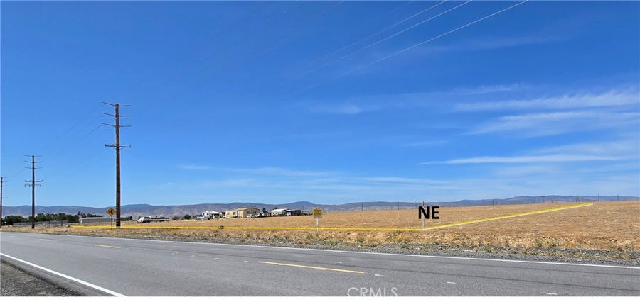 Property photo for 11000 W Avenue F14, Lancaster, CA