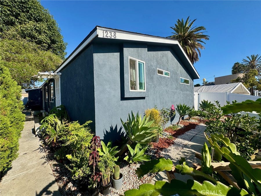 Property photo for 1238 Magnolia Avenue, Long Beach, CA