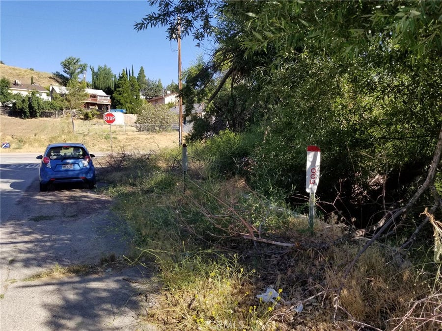 Property photo for 0 Alderwood Rd/Firtree Drive, Lake Elizabeth, CA