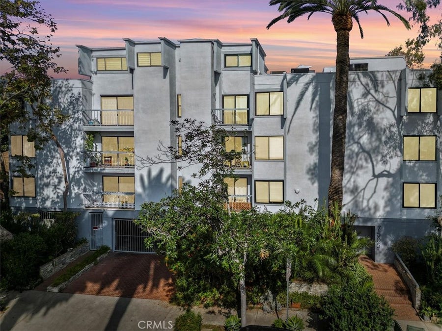 Property photo for 7505 Hampton Avenue, #4, West Hollywood, CA