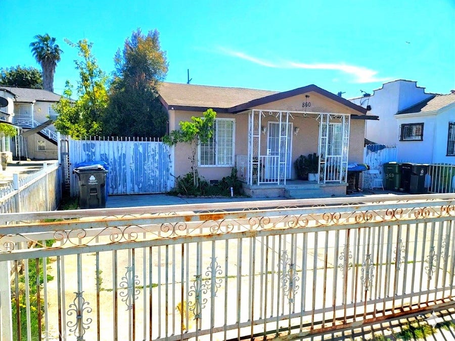 Property photo for 860 W 73rd St., Los Angeles, CA