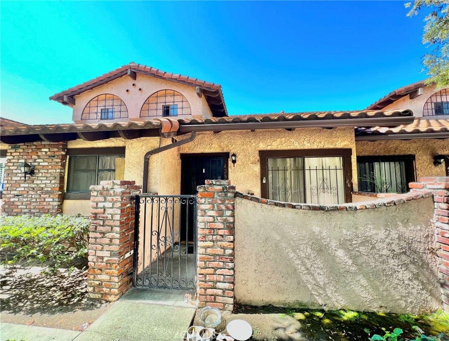 Property photo for 4288 Rosemead, #25, Pico Rivera, CA