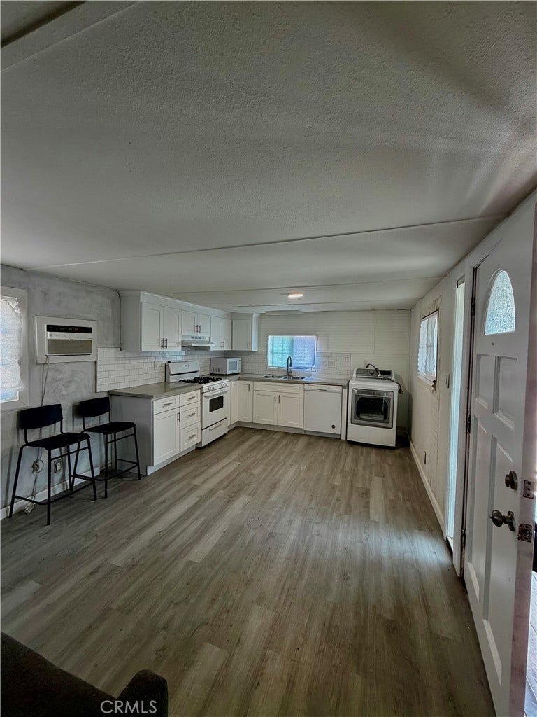 Property photo for 6475 S Atlantic Avenue, #911, Long Beach, CA