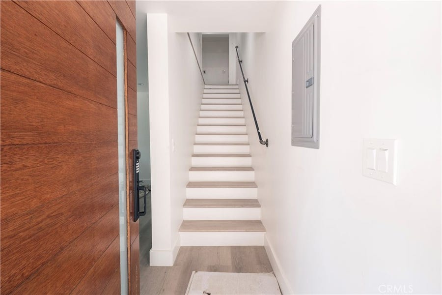 Property photo for 1571 Ricardo, Los Angeles, CA