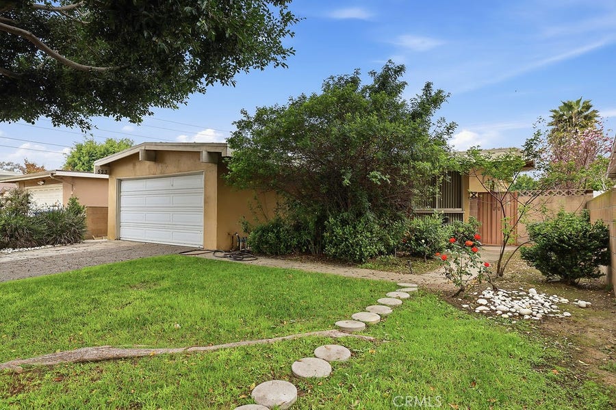 Property photo for 523 W 170th, Gardena, CA