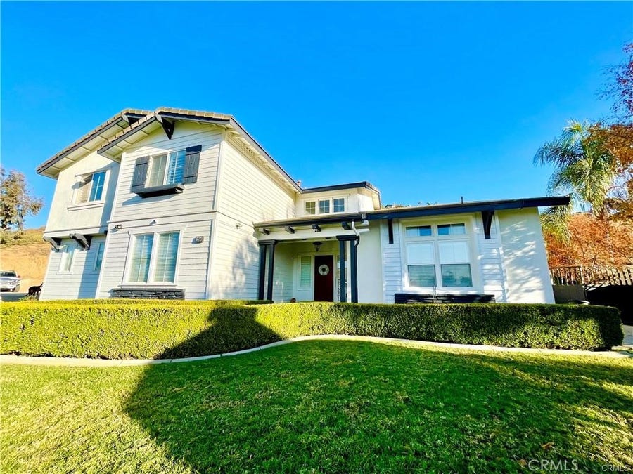 Property photo for 1204 Thoroughbred, Norco, CA