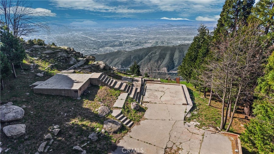 Property photo for 24347 Great View, Crestline, CA