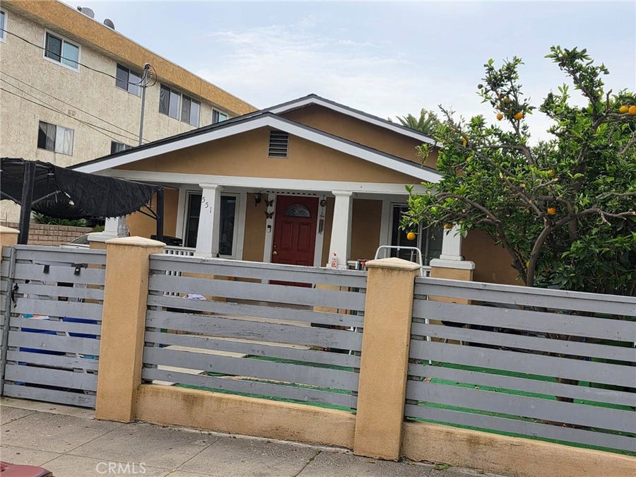 Property photo for 551 W 14th, San Pedro, CA
