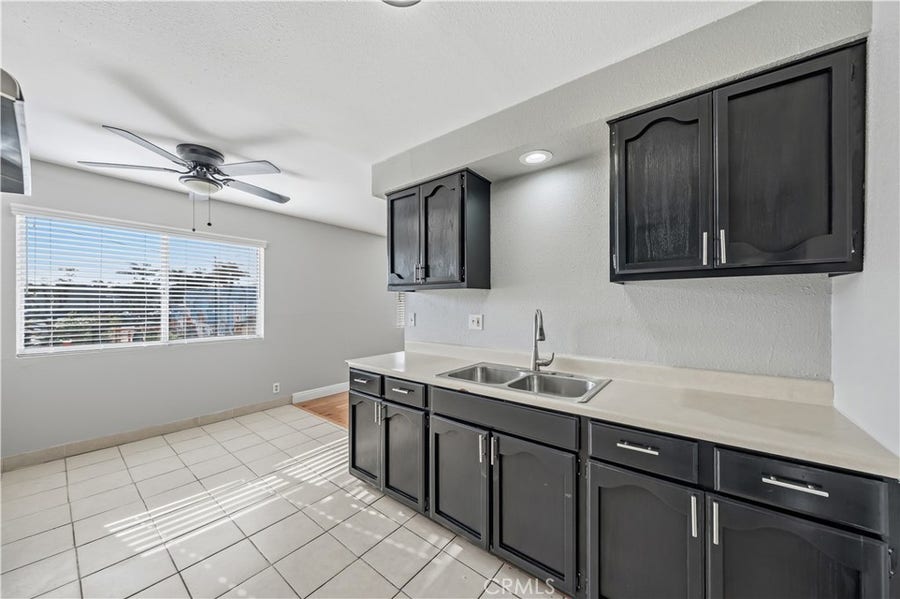 Property photo for 1308 E Oaks Street, #D, Compton, CA