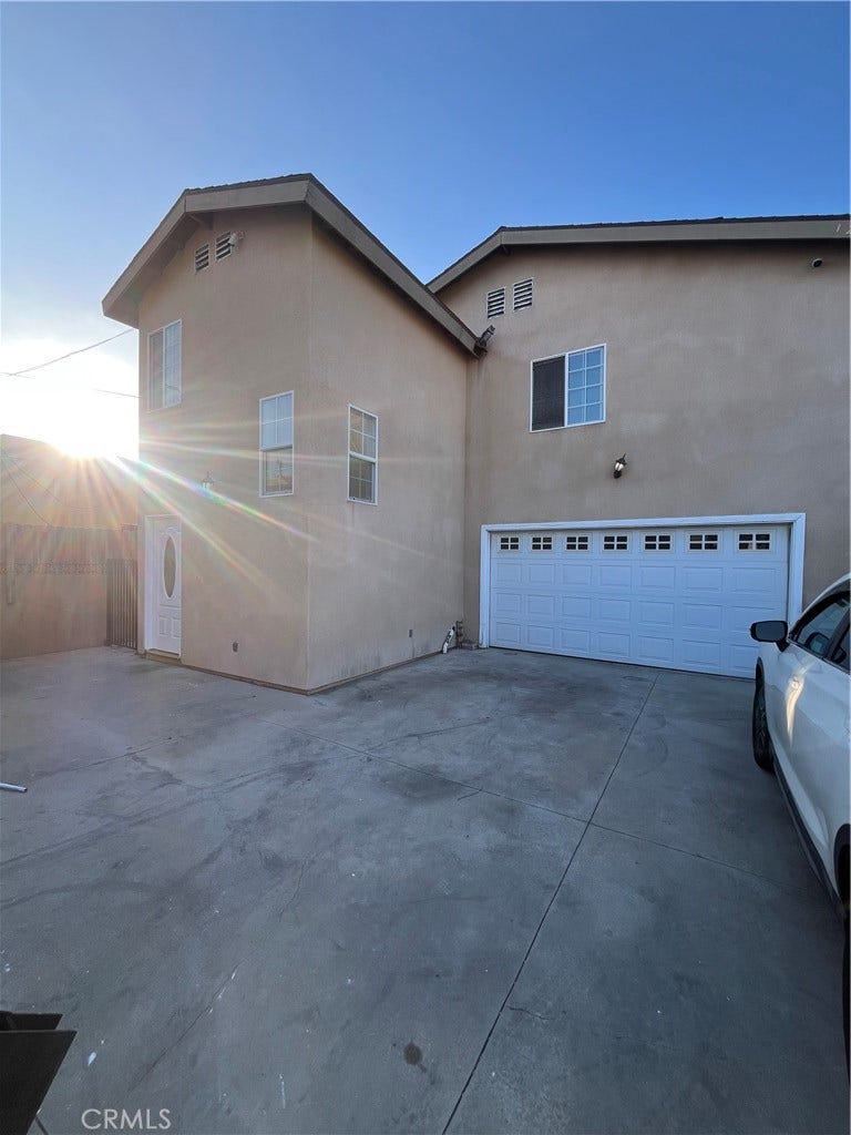 Property photo for 123 W 66th, Los Angeles, CA