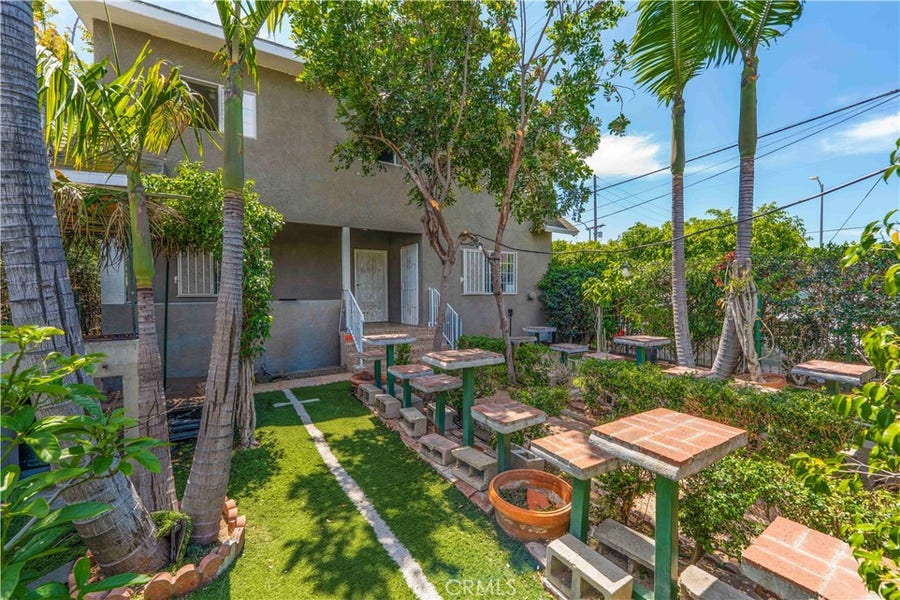 Property photo for 736 W 41st Place, Los Angeles, CA