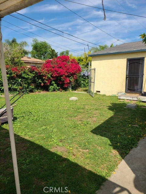 Property photo for 1313 S Broadacres, Compton, CA