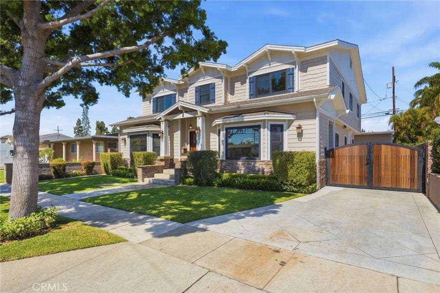 Property photo for 10513 Pangborn Avenue, Downey, CA