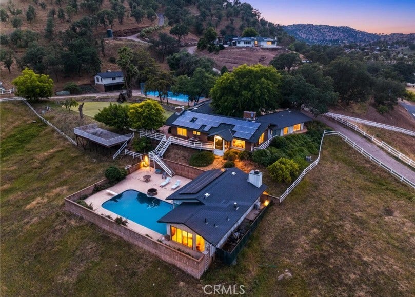 Property photo for 33295 Globe Dr, Springville, CA