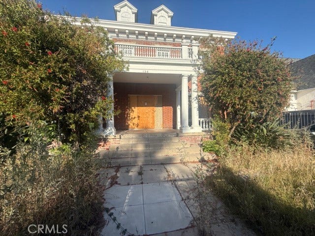 Property photo for 138 N Manhattan, Los Angeles, CA
