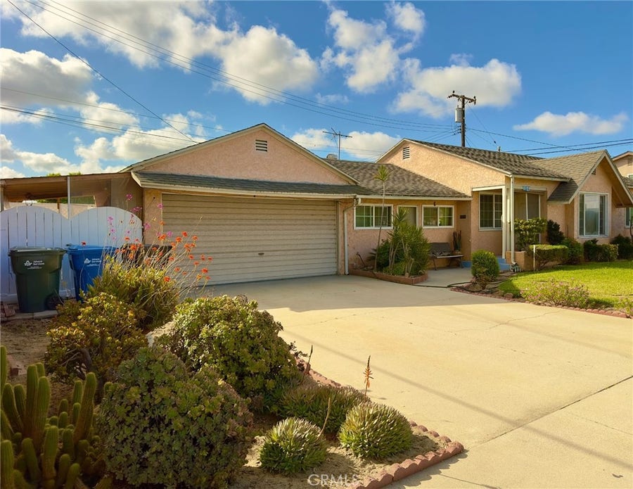 Property photo for 11816 Mitla, Downey, CA