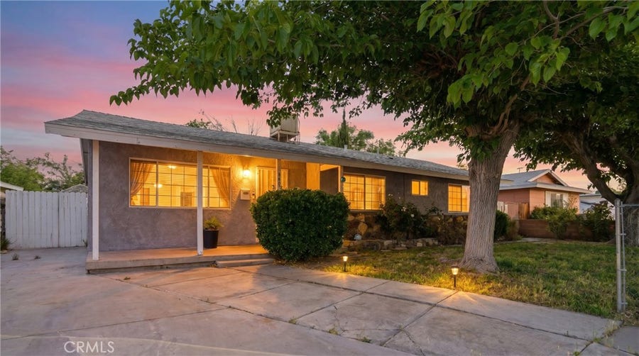 Property photo for 45514 12th Street, Lancaster, CA